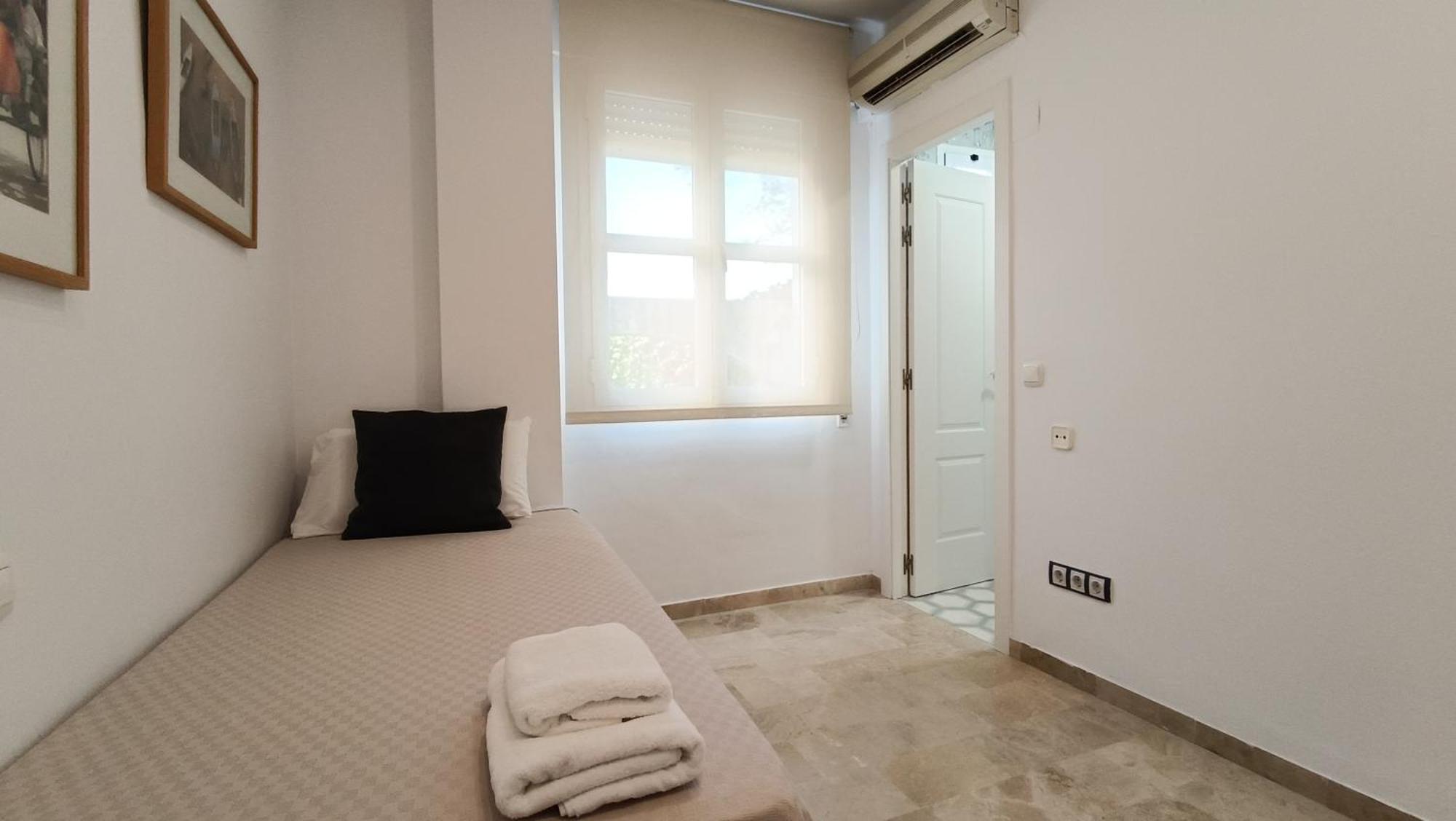 Sherryflat Torneria- Parking *